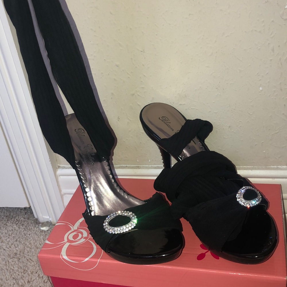 Blossom collection heels